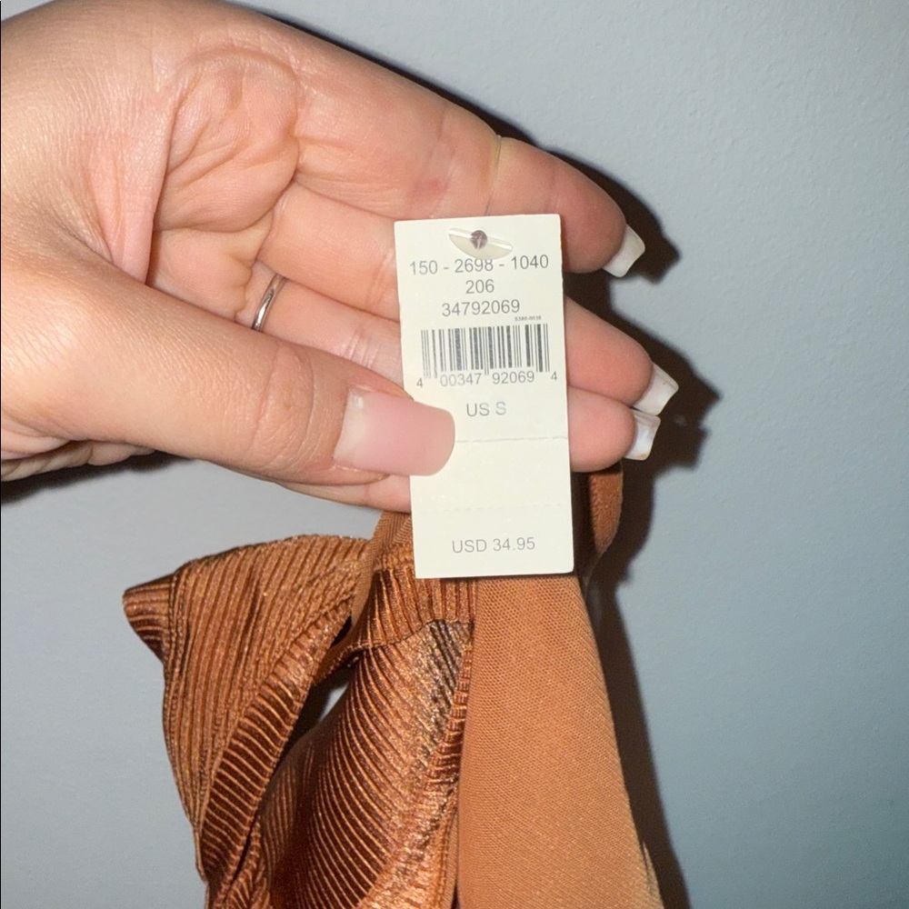 Aerie Offline Collection Rust Orange Two-Piece Workout Set - Picture 5 of 5